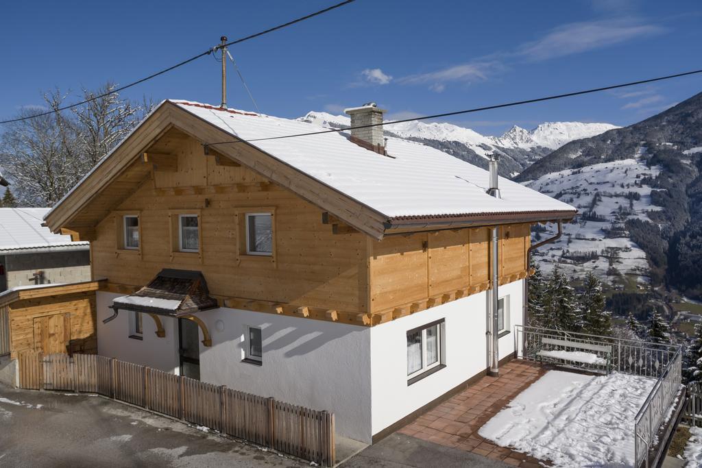 Bergchalet Emberg Mit Sauna Aschau Im Zillertal Exterior foto
